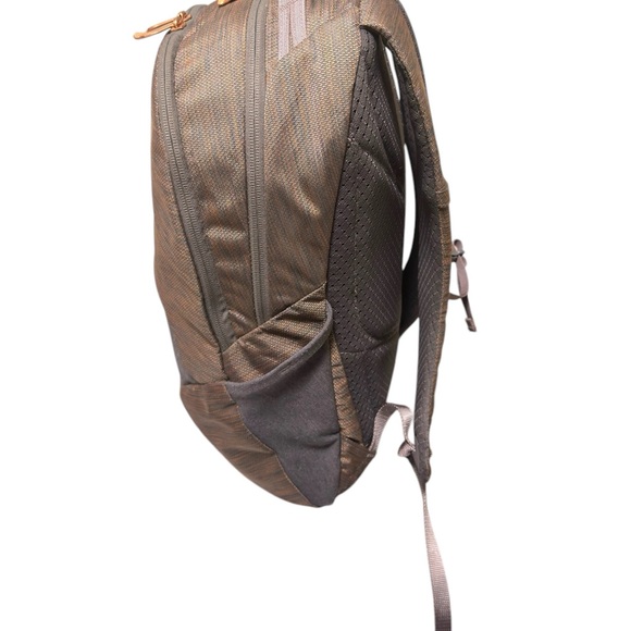 🔥 The North Face Isabella Backpack in Rabbit Grey Copper Melange 🔥 - Picture 3 of 10